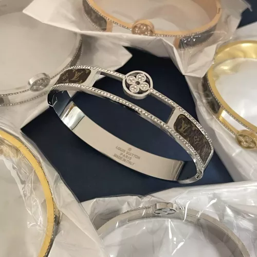 Louis Vuitton LV Bracelets #1351462