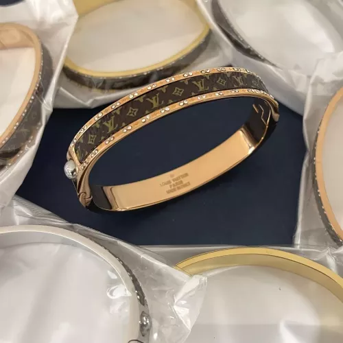 Louis Vuitton LV Bracelets #1351466