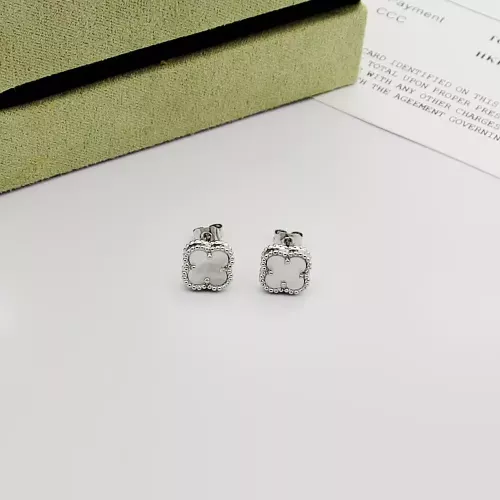 Van Cleef & Arpels Earrings For Women #1351507