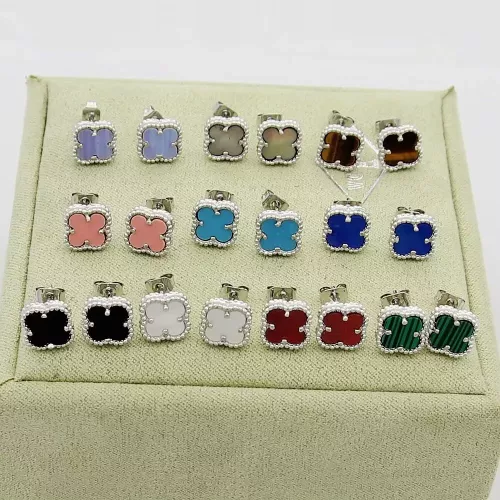 Cheap Van Cleef &amp; Arpels Earrings For Women #1351510 Replica Wholesale [$25.00 USD] [ITEM#1351510] on Replica Van Cleef &amp; Arpels Earrings