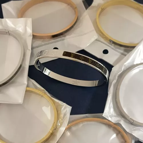 Louis Vuitton LV Bracelets #1351559