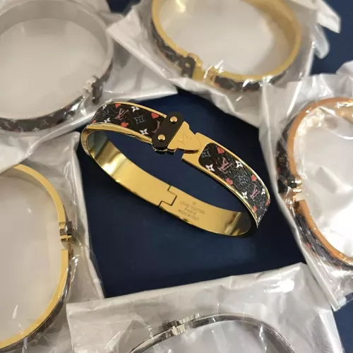 Louis Vuitton LV Bracelets #1351564