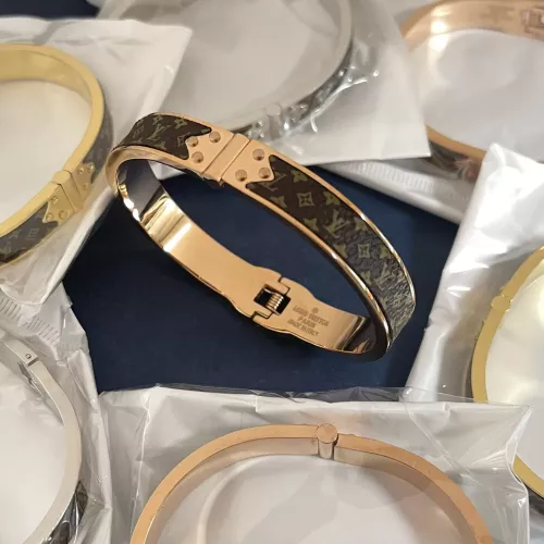 Louis Vuitton LV Bracelets #1351567