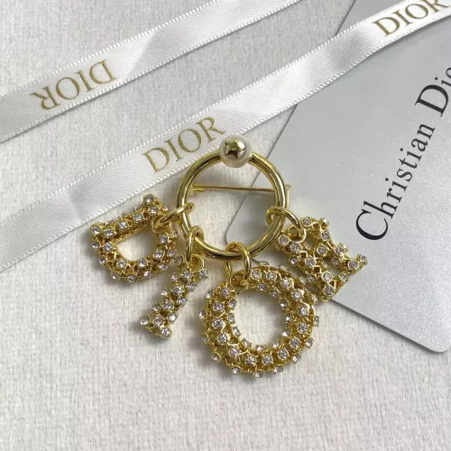 Cheap Christian Dior Brooches For Women #1351688 Replica Wholesale [$38.00 USD] [ITEM#1351688] on Replica Christian Dior Brooches