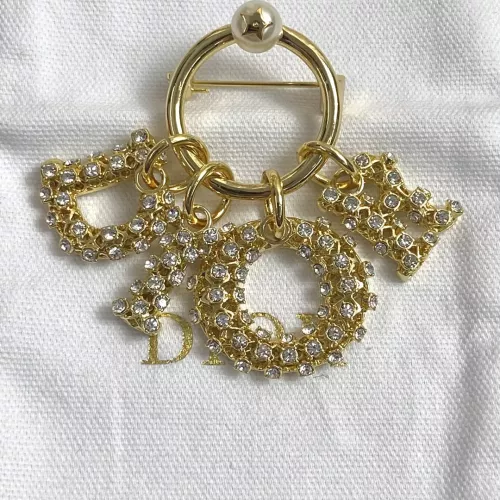 Cheap Christian Dior Brooches For Women #1351688 Replica Wholesale [$38.00 USD] [ITEM#1351688] on Replica Christian Dior Brooches