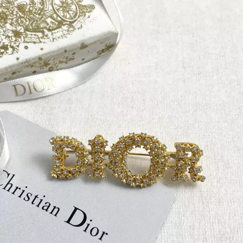 Cheap Christian Dior Brooches For Women #1351689 Replica Wholesale [$36.00 USD] [ITEM#1351689] on Replica Christian Dior Brooches
