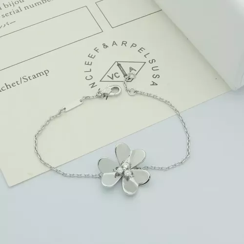Van Cleef & Arpels Bracelets For Women #1351814