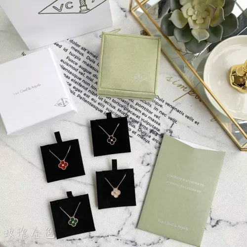Cheap Van Cleef &amp; Arpels Necklaces For Women #1351888 Replica Wholesale [$25.00 USD] [ITEM#1351888] on Replica Van Cleef &amp; Arpels Necklaces