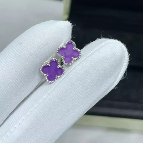 Cheap Van Cleef &amp; Arpels Earrings For Women #1351892 Replica Wholesale [$45.00 USD] [ITEM#1351892] on Replica Van Cleef &amp; Arpels Earrings