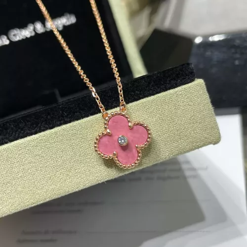 Cheap Van Cleef &amp; Arpels Necklaces For Women #1351900 Replica Wholesale [$42.00 USD] [ITEM#1351900] on Replica Van Cleef &amp; Arpels Necklaces