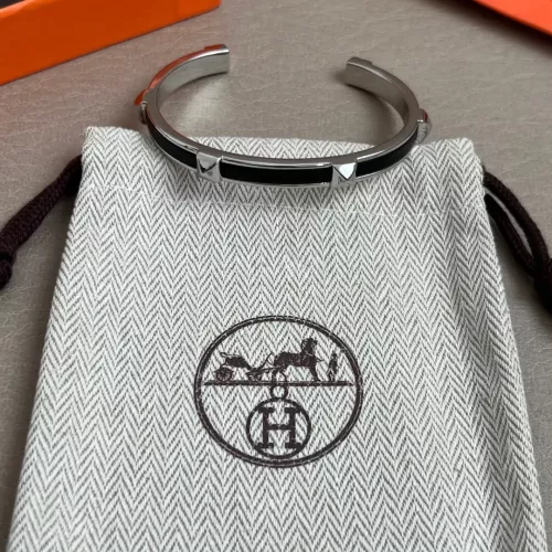 Hermes Bracelets #1352055