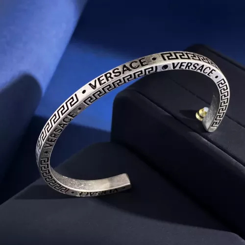 Versace Bracelets #1352083