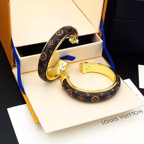 Cheap Louis Vuitton Earrings For Women #1352093 Replica Wholesale [$29.00 USD] [ITEM#1352093] on Replica Louis Vuitton Earrings