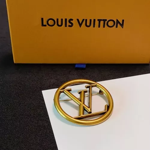 Cheap Louis Vuitton LV Brooches #1352108 Replica Wholesale [$25.00 USD] [ITEM#1352108] on Replica Louis Vuitton LV Brooches
