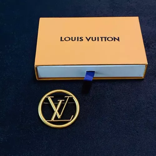 Cheap Louis Vuitton LV Brooches #1352108 Replica Wholesale [$25.00 USD] [ITEM#1352108] on Replica Louis Vuitton LV Brooches