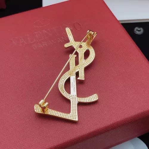Cheap Yves Saint Laurent Brooches For Women #1352201 Replica Wholesale [$29.00 USD] [ITEM#1352201] on Replica Yves Saint Laurent Brooches