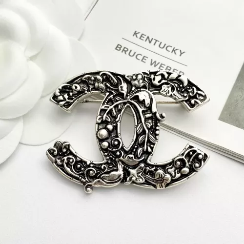 Cheap Chanel Brooches For Women #1352277 Replica Wholesale [$34.00 USD] [ITEM#1352277] on Replica Chanel Brooches
