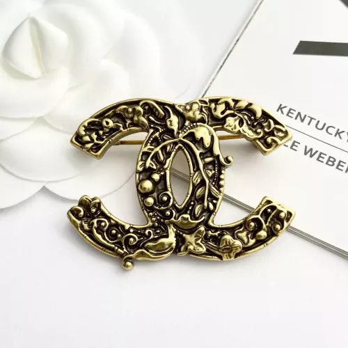 Cheap Chanel Brooches For Women #1352278 Replica Wholesale [$34.00 USD] [ITEM#1352278] on Replica Chanel Brooches