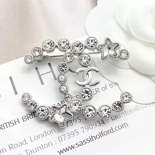 Cheap Chanel Brooches For Women #1352279 Replica Wholesale [$34.00 USD] [ITEM#1352279] on Replica Chanel Brooches