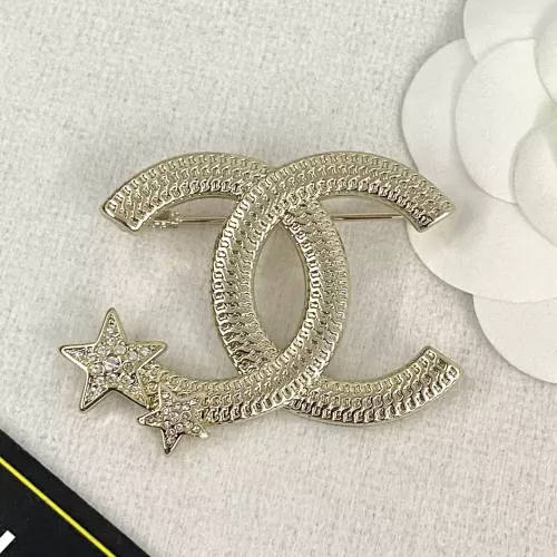 Cheap Chanel Brooches For Women #1352291 Replica Wholesale [$32.00 USD] [ITEM#1352291] on Replica Chanel Brooches