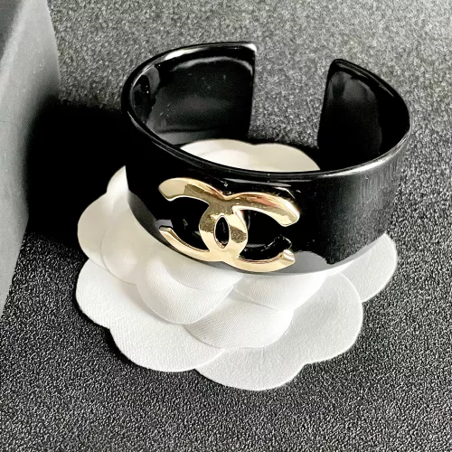 Cheap Chanel Bracelets #1352365 Replica Wholesale [$32.00 USD] [ITEM#1352365] on Replica Chanel Bracelets