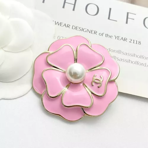 Cheap Chanel Brooches For Women #1352371 Replica Wholesale [$32.00 USD] [ITEM#1352371] on Replica Chanel Brooches