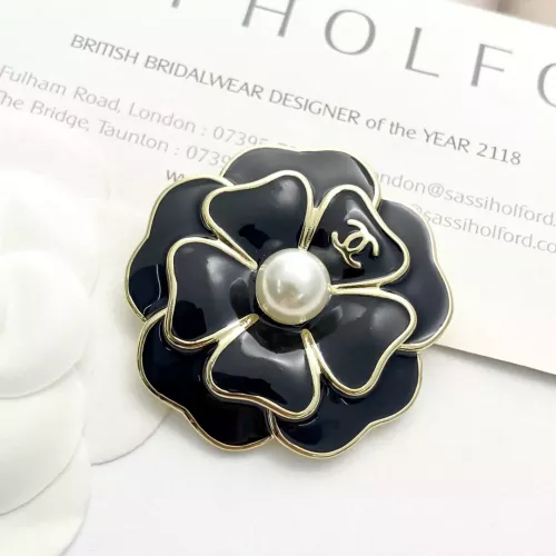 Cheap Chanel Brooches For Women #1352372 Replica Wholesale [$32.00 USD] [ITEM#1352372] on Replica Chanel Brooches
