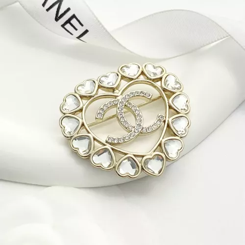 Cheap Chanel Brooches For Women #1352374 Replica Wholesale [$34.00 USD] [ITEM#1352374] on Replica Chanel Brooches