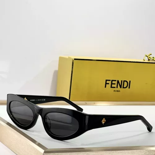 Fendi AAA Quality Sunglasses #1352423