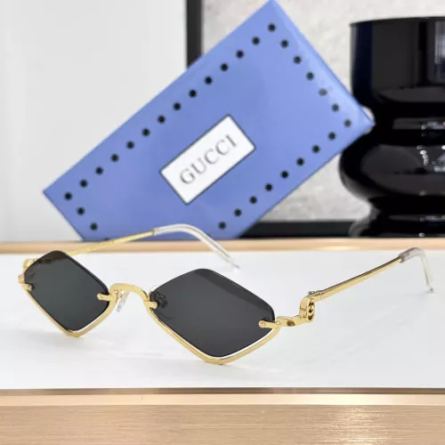 Gucci AAA Quality Sunglasses #1352426