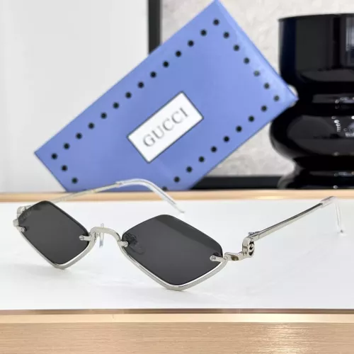 Gucci AAA Quality Sunglasses #1352427