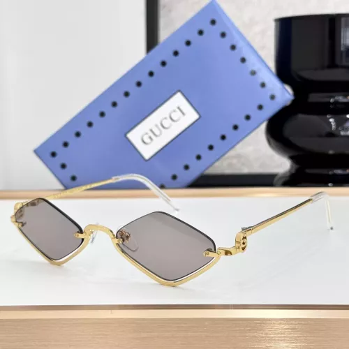 Gucci AAA Quality Sunglasses #1352432