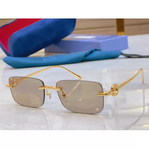 Gucci AAA Quality Sunglasses #1352437