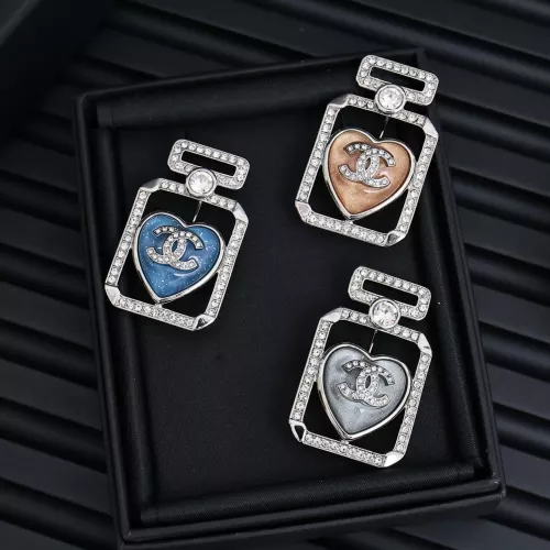 Cheap Chanel Brooches For Women #1352479 Replica Wholesale [$27.00 USD] [ITEM#1352479] on Replica Chanel Brooches