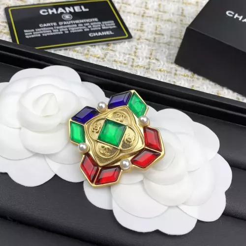 Cheap Chanel Brooches For Women #1352487 Replica Wholesale [$29.00 USD] [ITEM#1352487] on Replica Chanel Brooches