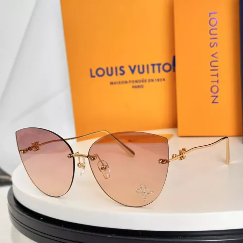 Louis Vuitton AAA Quality Sunglasses #1352488