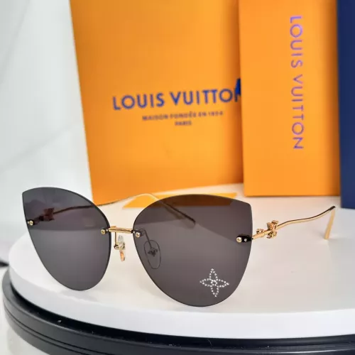 Louis Vuitton AAA Quality Sunglasses #1352492