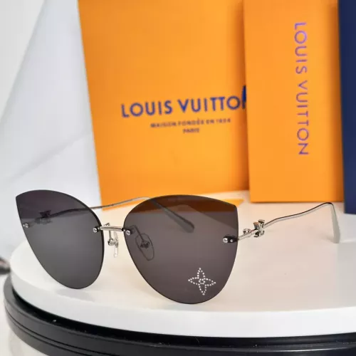 Louis Vuitton AAA Quality Sunglasses #1352493