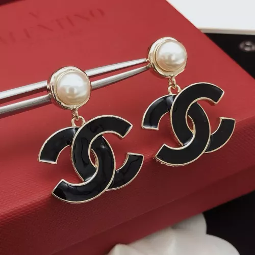 Cheap Chanel Earrings For Women #1352553 Replica Wholesale [$27.00 USD] [ITEM#1352553] on Replica Chanel Earrings