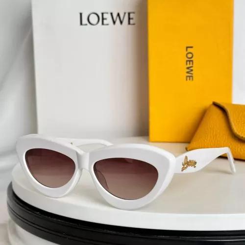 LOEWE AAA Quality Sunglasses #1352570