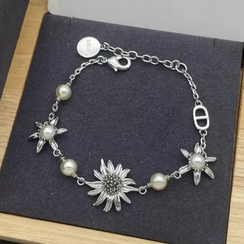 Christian Dior Bracelets For Women #1352596