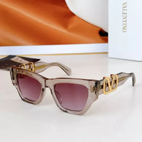 Valentino AAA Quality Sunglasses #1352776