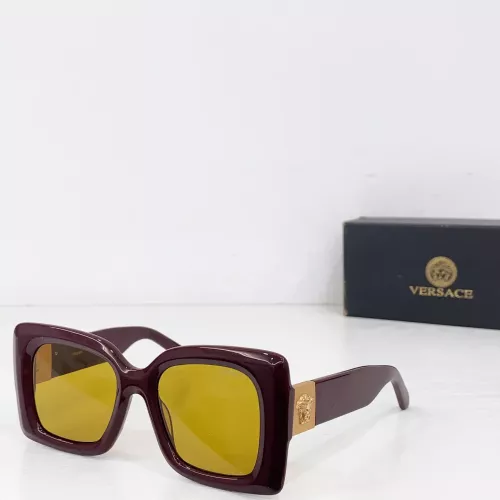 Versace AAA Quality Sunglasses #1352796
