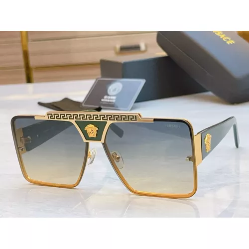 Versace AAA Quality Sunglasses #1352801
