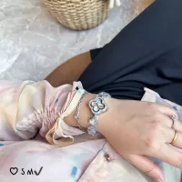Cheap Van Cleef &amp; Arpels Watches For Women #1342696 Replica Wholesale [$29.00 USD] [ITEM#1342696] on Replica Van Cleef &amp; Arpels Watches