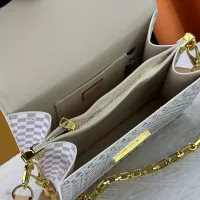 Cheap Louis Vuitton AAA Quality Messenger Bags For Women #1343805 Replica Wholesale [$82.00 USD] [ITEM#1343805] on Replica Louis Vuitton AAA Quality Messenger Bags