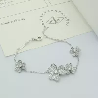 Cheap Van Cleef &amp; Arpels Bracelets For Women #1344026 Replica Wholesale [$29.00 USD] [ITEM#1344026] on Replica Van Cleef &amp; Arpels Bracelets