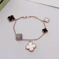 Cheap Van Cleef &amp; Arpels Bracelets For Women #1344167 Replica Wholesale [$32.00 USD] [ITEM#1344167] on Replica Van Cleef &amp; Arpels Bracelets