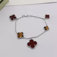 Cheap Van Cleef &amp; Arpels Bracelets For Women #1344172 Replica Wholesale [$32.00 USD] [ITEM#1344172] on Replica Van Cleef &amp; Arpels Bracelets