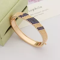 Cheap Van Cleef &amp; Arpels Bracelets #1344223 Replica Wholesale [$36.00 USD] [ITEM#1344223] on Replica Van Cleef &amp; Arpels Bracelets